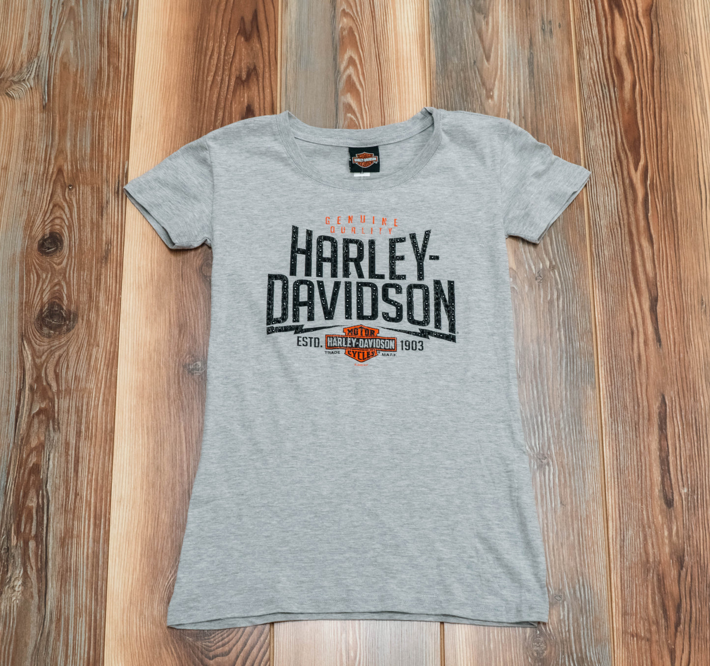 Women's "HD Hall" T-Shirt