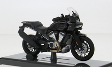 H-D Custom Harley-Davidson 1:18 Die-Cast Motorcycles